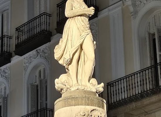 spain/madrid/landmark/la-mariblanca