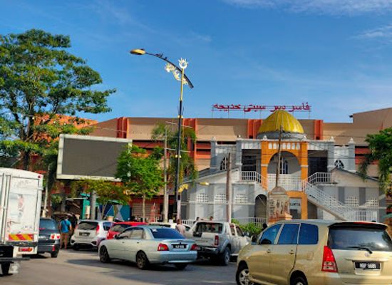 malaysia/kota-bharu/landmark/siti-khadijah-market