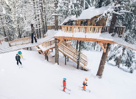 france/avoriaz/landmark/lil-stash