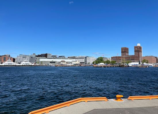 norway/oslo/sentrum/landmark/viewpoint-pier-oslo