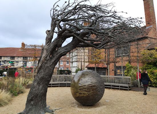 united-kingdom/stratford-upon-avon/attraction/new-place-gardens-2