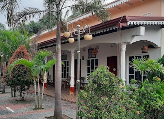 sri-lanka/trincomalee-district/landmark/trinco-gedara