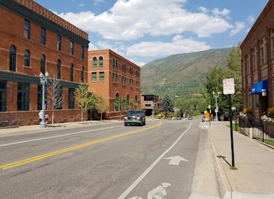 colorado/aspen/landmark/rio-grande-parking