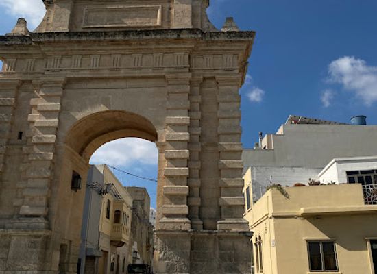 malta/south-eastern-region/landmark/de-rohan-arch