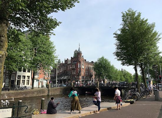 netherlands/amsterdam/oud-west/landmark/de-drie-hendricken