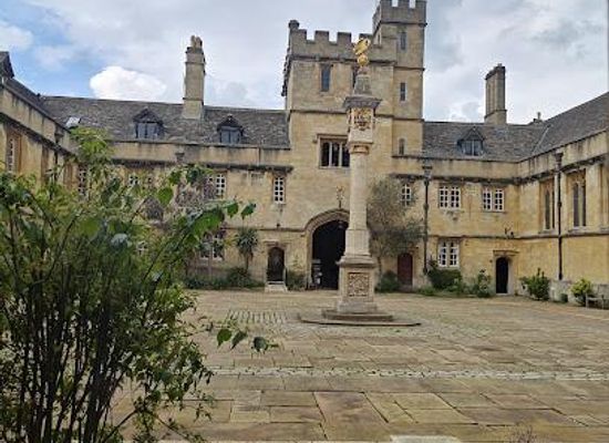 united-kingdom/oxford/attraction/corpus-christi-college-2