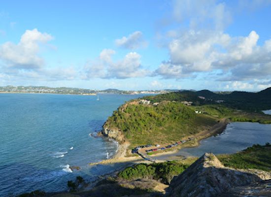 antigua-and-barbuda/bolands/landmark/fort-barrington