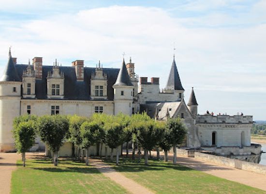 france/loire-valley/landmark/chateau-du-clos-luce