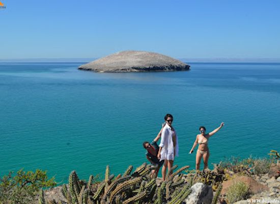 mexico/baja-california-peninsula/landmark/baja-desconocida