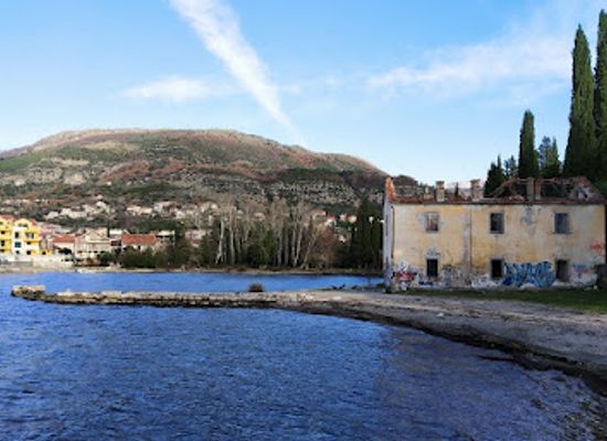 montenegro/tivat/landmark/complex-bizanti