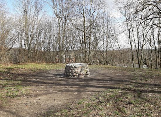 lithuania/vilnius-region/landmark/the-hill-of-gediminas-grave