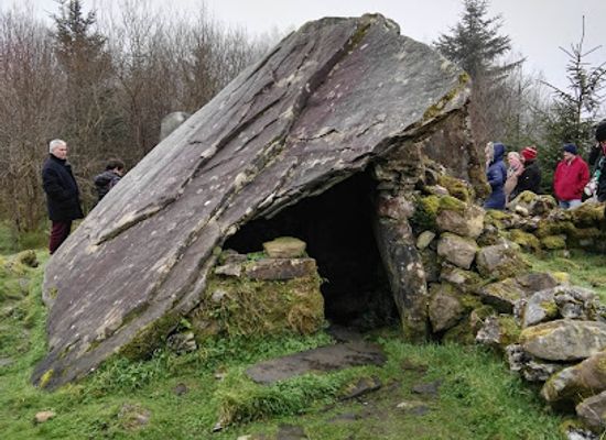 ireland/county-leitrim/landmark/burren-sw-portal-tomb