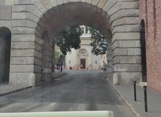 hungary/central-hungary/landmark/becsikapu-ter