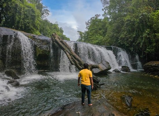 sri-lanka/kegalle-district/landmark/dumpus-ella