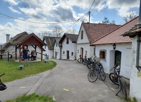 austria/weinviertel/landmark/besucherkeller