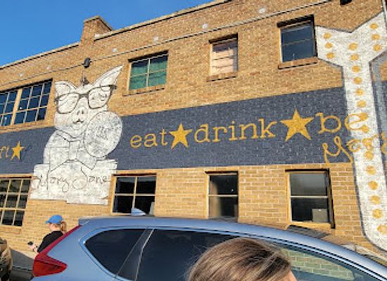 missouri/cape-girardeau/landmark/mary-jane-bourbon-smokehouse