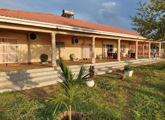 zimbabwe/mashonaland-west/landmark/sunset-lakeview-lodge