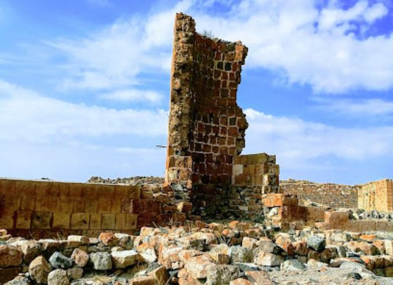 armenia/aragatsotn/landmark/dashtadem-fortress