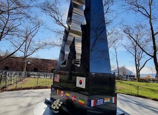 new-jersey/gateway-region/landmark/korean-war-memorial