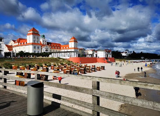 germany/rugen-island/landmark/binzer-strand