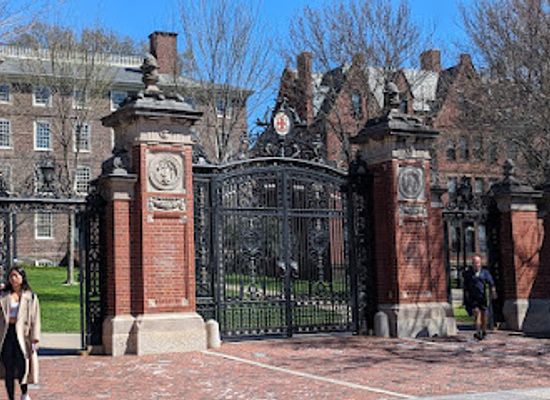 rhode-island/providence/landmark/van-wickle-gates