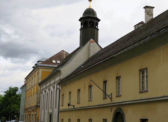 austria/klagenfurt/landmark/burgerspitalskirche-in-klagenfurt