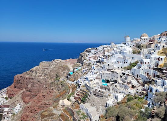 greece/santorini/oia/landmark/castle-of-oia