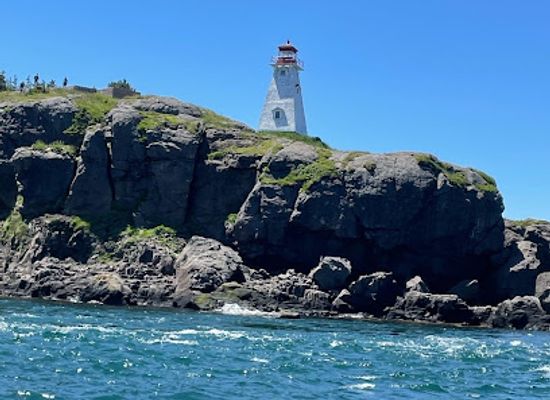 canada/maritimes/landmark/bay-of-fundy-scenic-lobster-tours