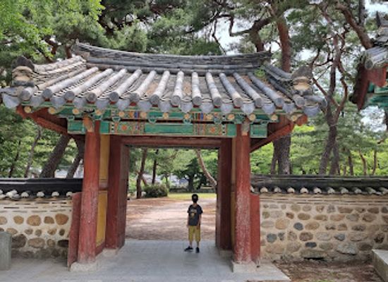 south-korea/yeongnam-region/landmark/poseokjeong-pavilion