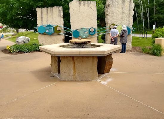 iowa/western-iowa/landmark/devonian-fossil-gorge