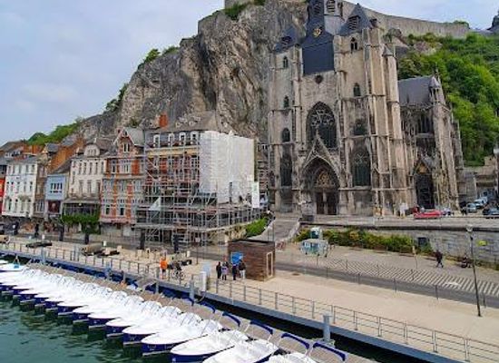 belgium/wallonia/landmark/dinant