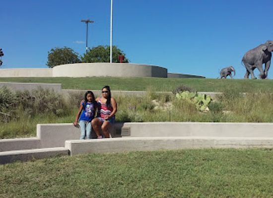 texas/lubbock/downtown-lubbock/landmark/lubbock-lake-national-historic-landmark