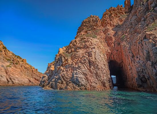 italy/calanques-of-piana/landmark/promenades-en-mer-au-depart-de-porto-ota-porto-marine-evasion