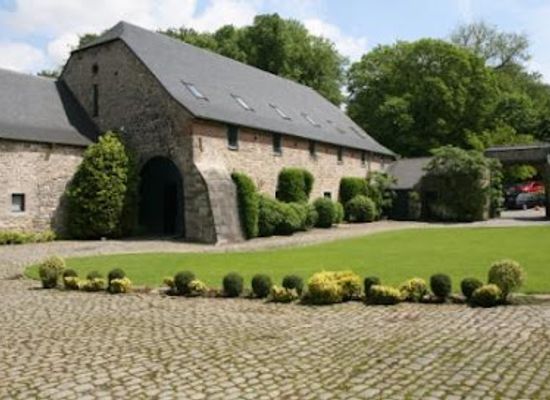 belgium/entre-sambre-et-meuse/landmark/golf-hotel-de-falnuee-mazy