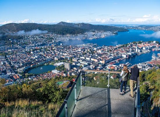 norway/bergen/floyen/landmark/floibanen-mountain-cable-car