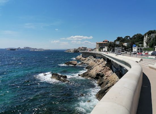 france/marseille/landmark/corniche-president-john-fitzgerald-kennedy
