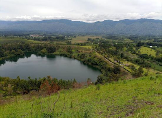 uganda/fort-portal/landmark/amabere-caves