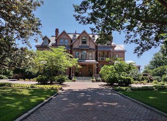north-carolina/research-triangle/landmark/north-carolina-executive-mansion