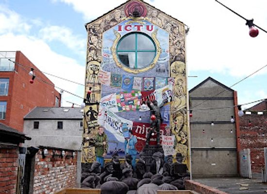 united-kingdom/belfast/attraction/trade-union-mural