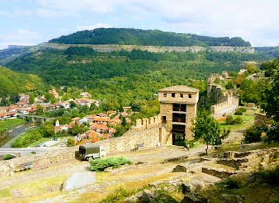 bulgaria/southeast-bulgaria/landmark/trapezitsa-fortress
