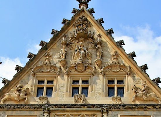 czechia/kutna-hora/landmark/the-stone-house-czech-museum-of-silver