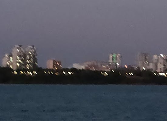 australia/darwin/landmark/darwin-harbour-sunset-cruise