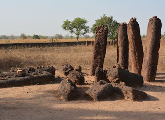 the-gambia/lower-saloum/landmark/stone-circles-of-gambia