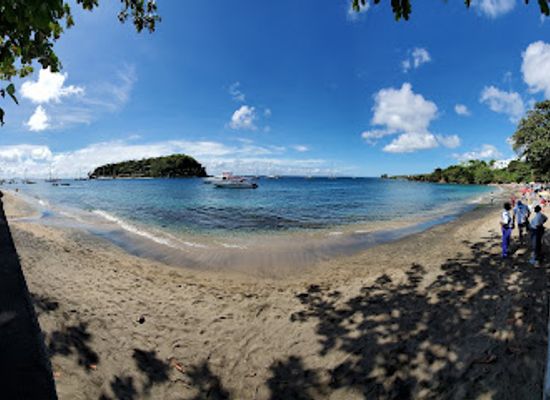 saint-vincent-and-the-grenadines/young-island/landmark/fantasea-tours
