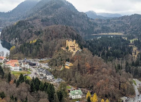 germany/bavaria/landmark/hohenschwangau-castle