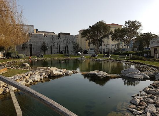 gibraltar/queensway-quay/landmark/commonwealth-park