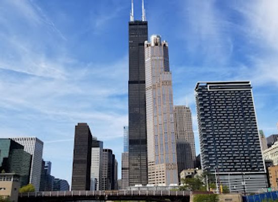 illinois/chicagoland/landmark/willis-tower