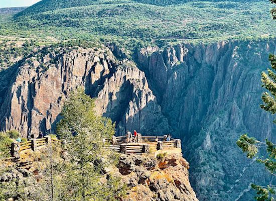 colorado/black-canyon-of-the-gunnison-national-park/landmark/south-rim-visitor-center
