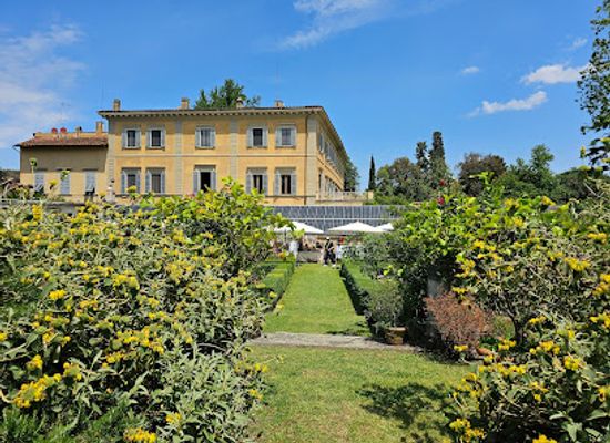 italy/valdarno/landmark/serre-torrigiani