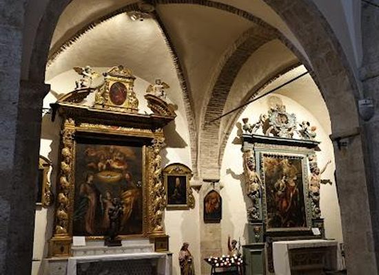 monaco/la-rousse/landmark/collegiale-saint-paul